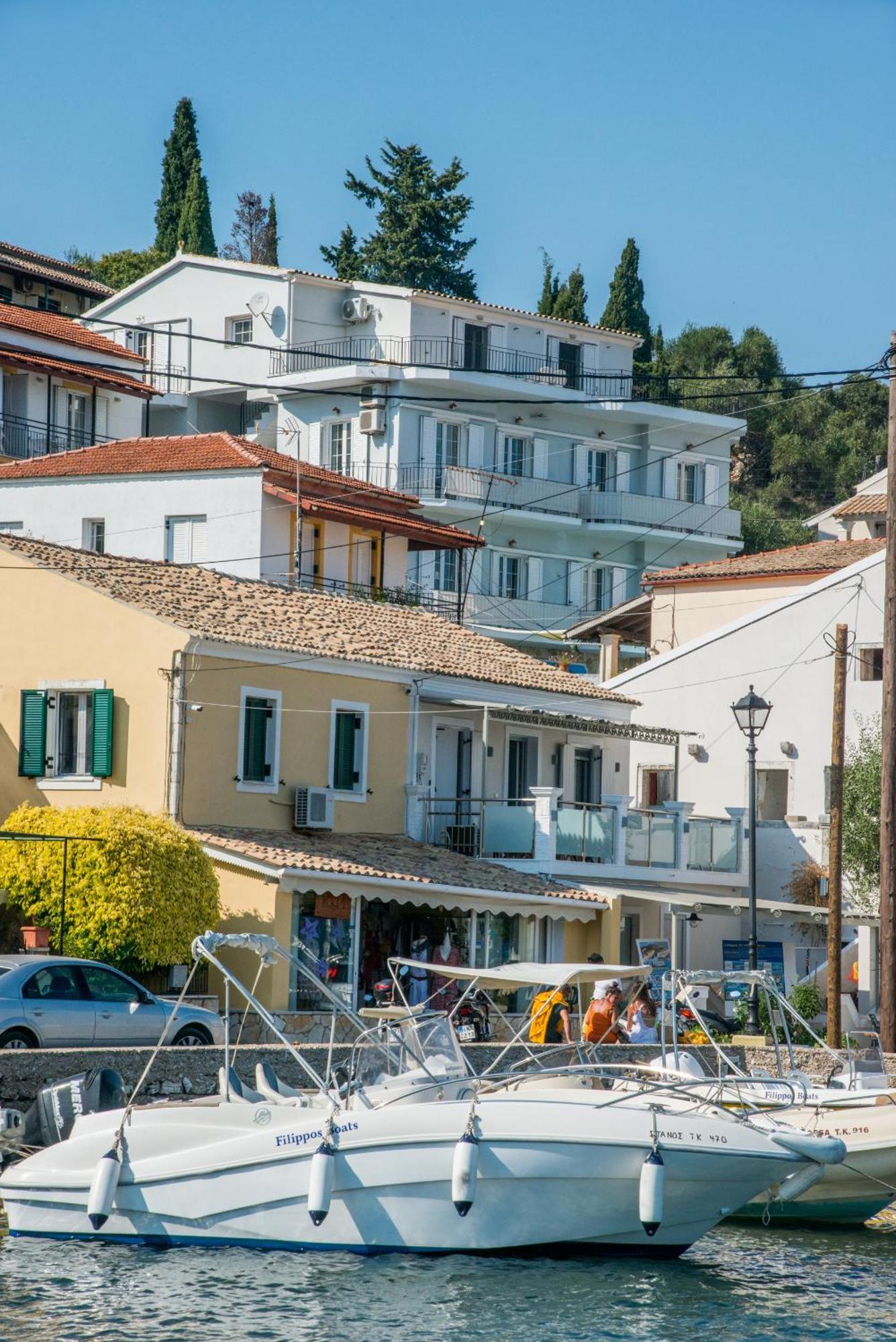 Limani Apartments Kassiopi Extérieur photo